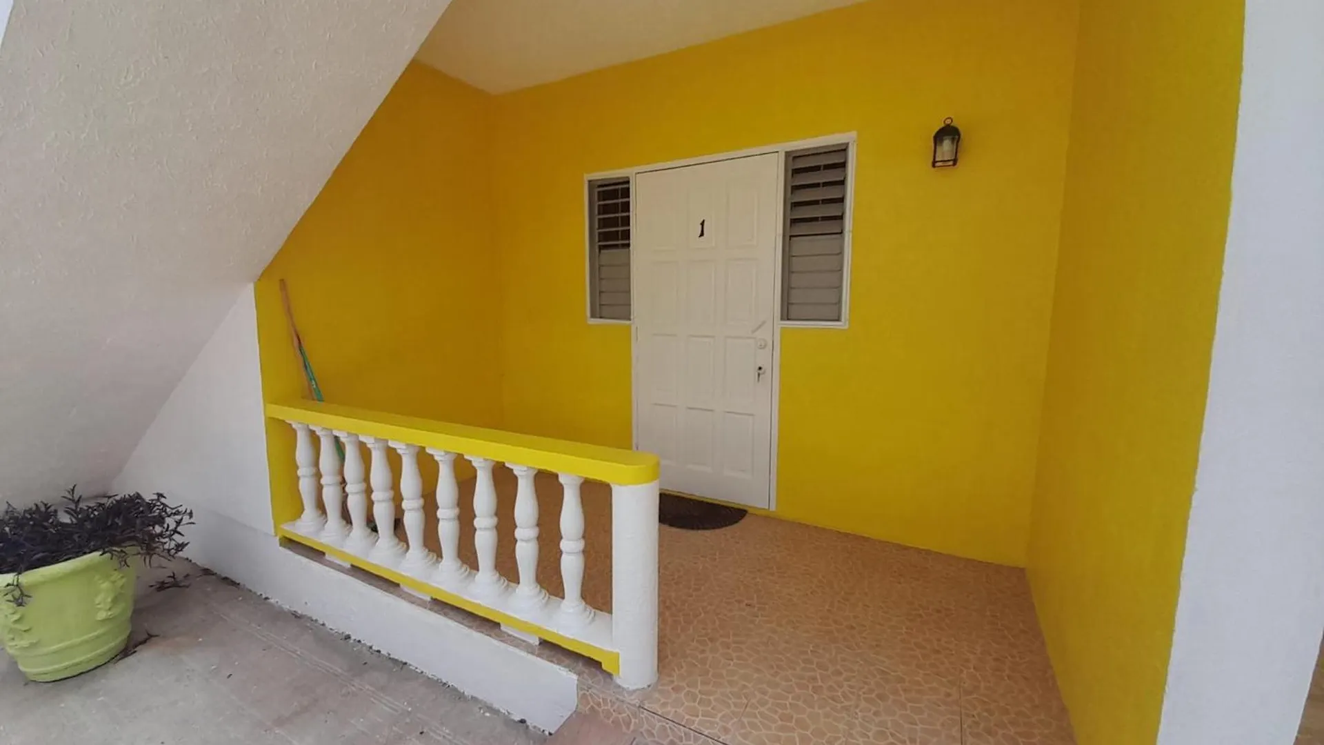 Apartamento Coastal View Apt #1 - 2 Bed Christ Church