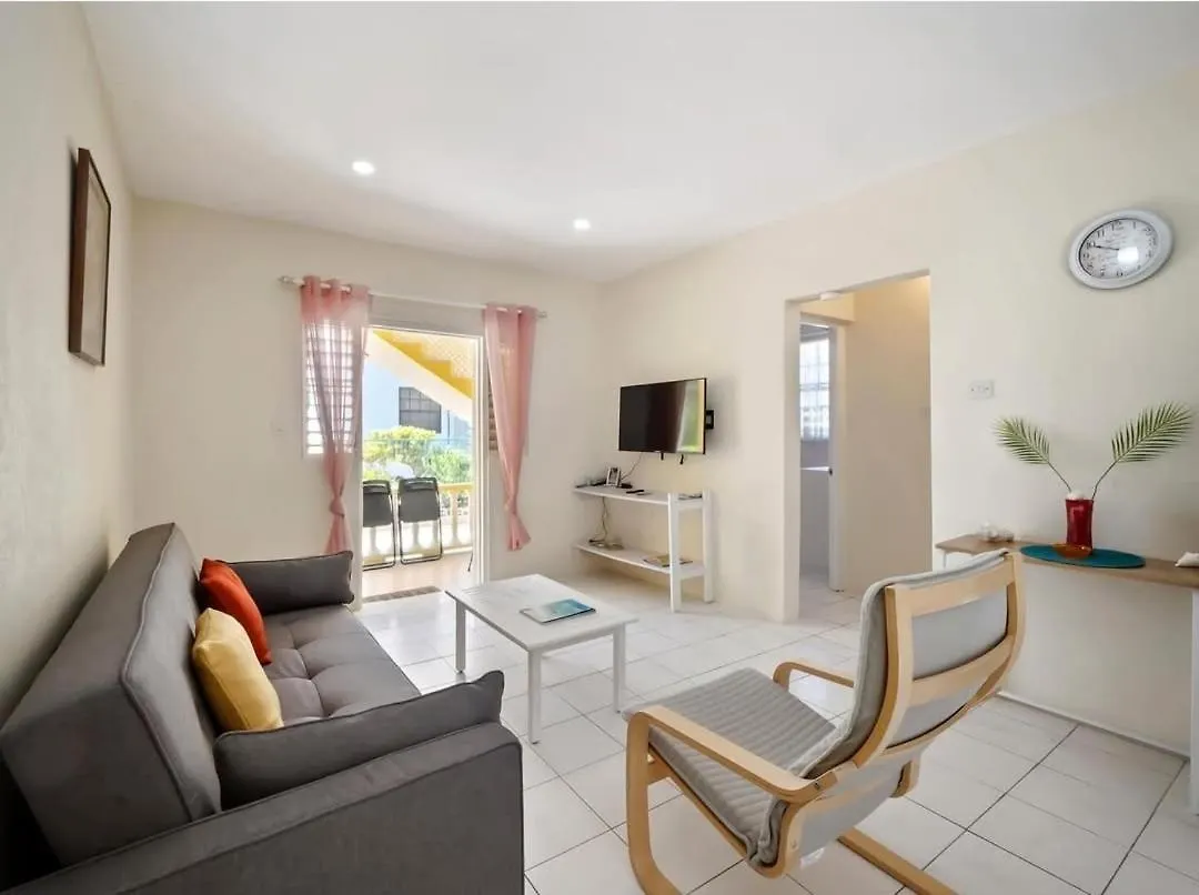 קרייסט צ'רץ' Coastal View Apt #1 - 2 Bed