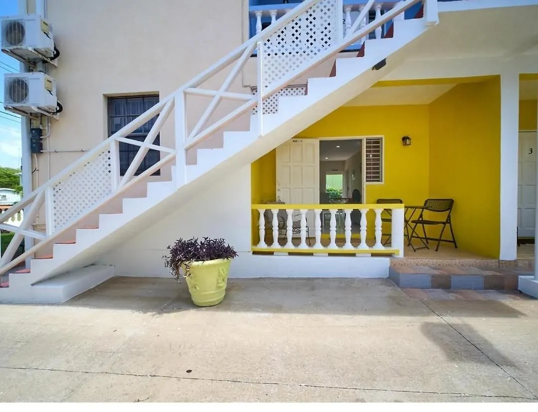 Coastal View Apt #1 - 2 Bed Крайст-Черч Апартаменты